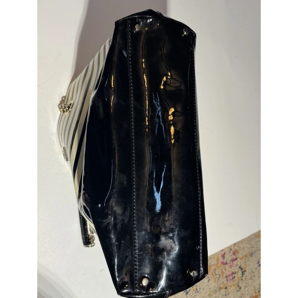 Kate Spade New York Striped Handbag Normal Wear And Tear Makings And Wear